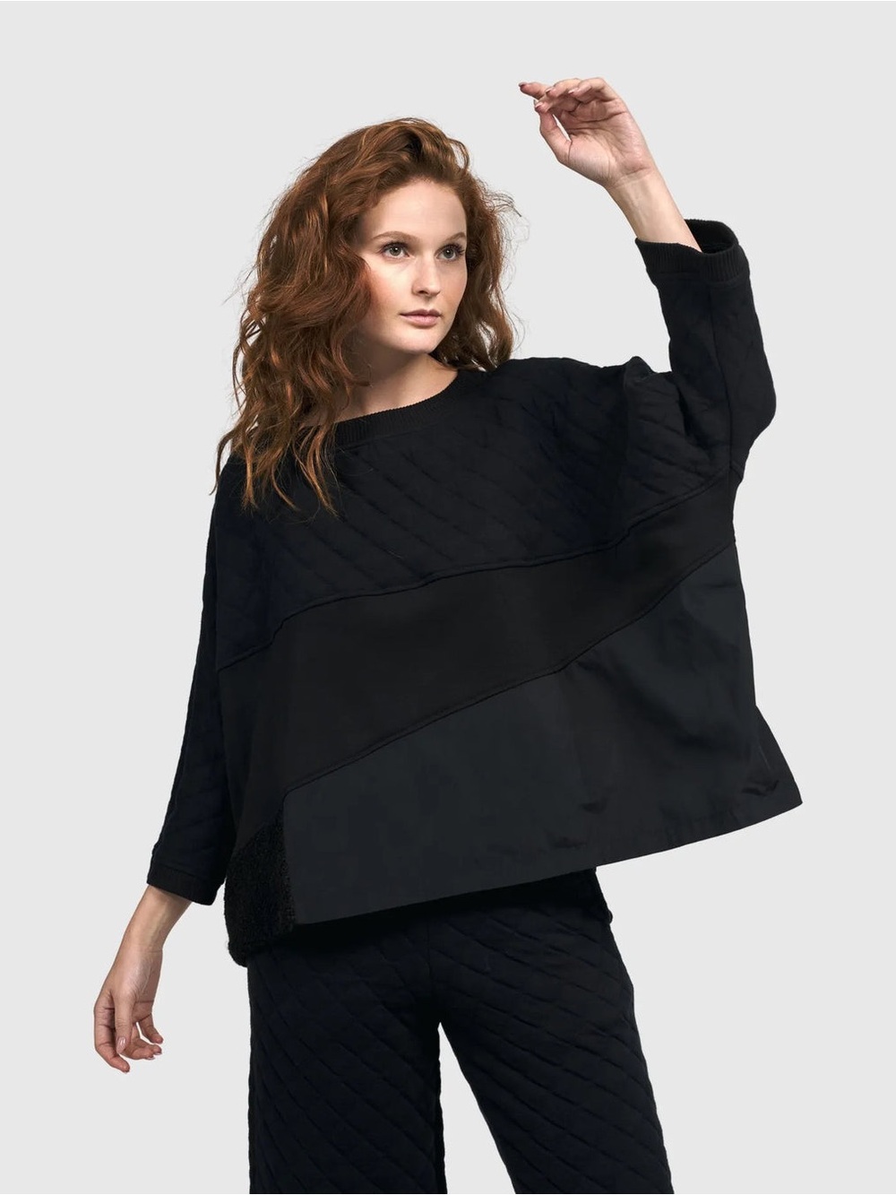 Urban by Alembika LEGENDS BOXY TOP, Black size small